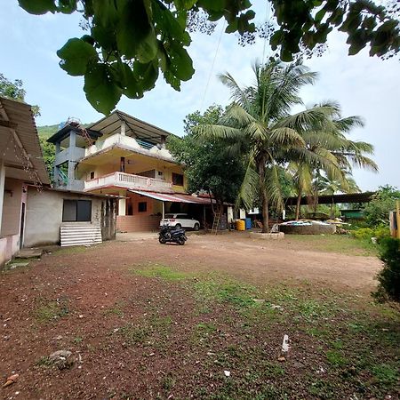 Mountain Breeze Hotell Murud  Exteriör bild