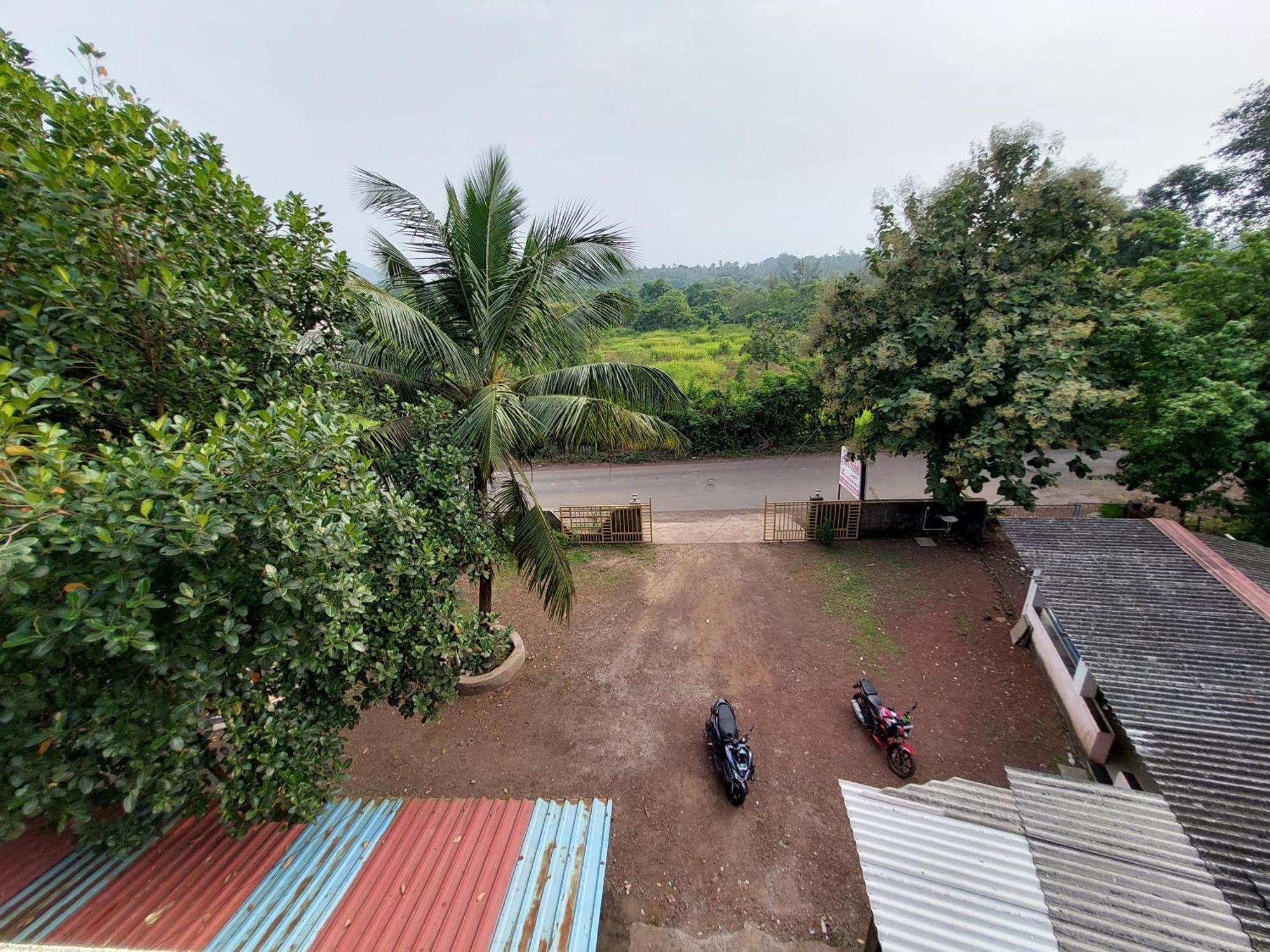 Mountain Breeze Hotell Murud  Exteriör bild